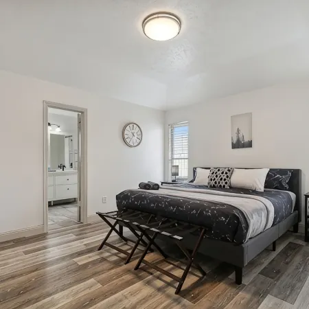Family friendly/POOL/Sleeps 16/Luxury
