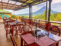 Chateau Arenal - breakfast