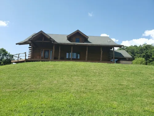 Larsen Rustic Secluded Log Cabin W/Outdoor Hot Tub - Chalets