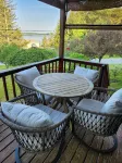 Relaxing Crystal Lake Cottage Retreat - Minutes to the Beach, & Downtown Beulah - 4-Star