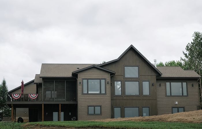Lakefront Retreat on South Center Lake