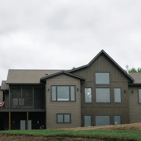 Lakefront Retreat on South Center Lake