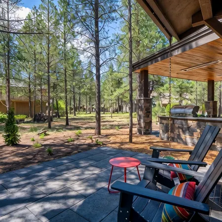 Alpine Lodge Sunriver, 5 Br Luxe, Sharc, Hot Tub, King Suites, EV, Ft Rock Park