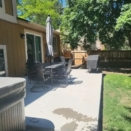 3Br Home with Hot Tub, Minutes to Denver & Boulder
