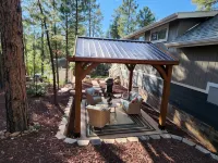 Luxurious Tiny Cottage-Relax-Hike-Fish-Eat!! - balkon