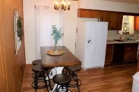Waterfront 5 Bedroom - Homestays