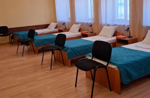 Smart Hotel Kdo Omsk Hotel - 2 Sao