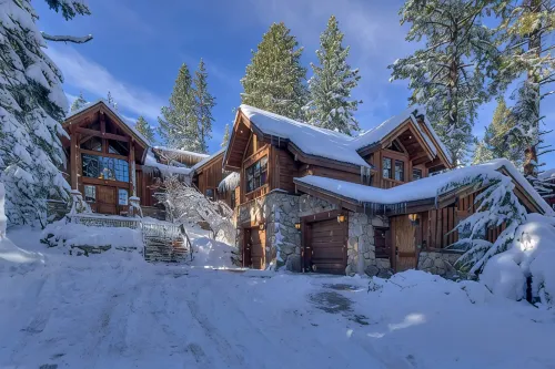 Luxury Northstar Lodge - Alphydda