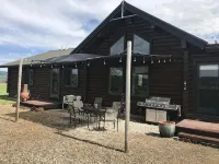 Modern log home with a view of the Tetons! - 4-stjärniga