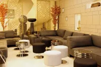 Hotel le Pacha - Airport Shuttle