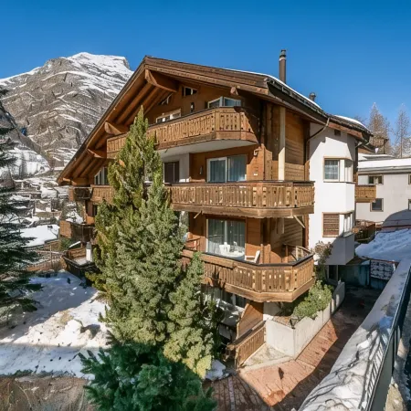 Alpine Black Pearl - InspiringPlaces