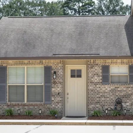 2Br 2BA Townhome Near LaTech & Ruston Sports Complex -King + 2 Twins