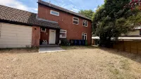 Duxford Spacious 4BR Home near IWM Duxford Aviation - Pensionaatit