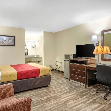 Econo Lodge Near Missouri University of Science and Technology