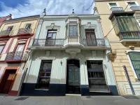 Akla Hotel Badajoz - 2-Star