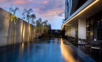Neo Hotel Tendean Jakarta by Aston