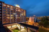 Hotel Satel Hotels near State Archives