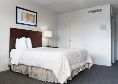 Greeley University Inn/ Greeley Inn