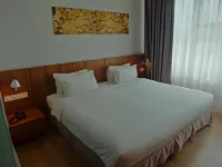 French Hotel