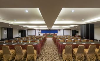 Almadera Hotel Makassar