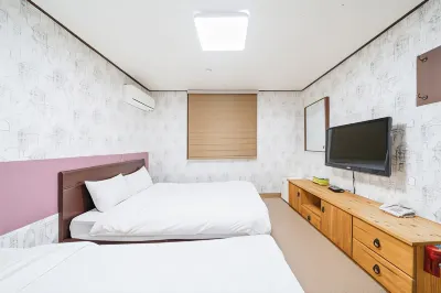 Manhattan Hotel Hotels in Jeju