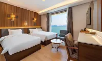 Stubborn Hotel
