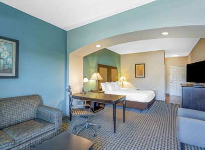 La Quinta Inn & Suites by Wyndham Ely