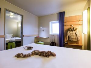 Ibis Budget Grigny Centre