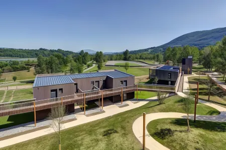 Vacancéole - le Village des Oiseaux