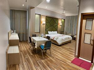 Hotel Sarovar Residency