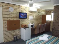 Bridge Street Motor Inn Hotel di Newtown