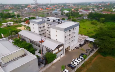 Votel Hotel Charis Tuban Hotels in Tuban