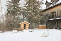 La Grange Country Inn Hotels in Wakefield