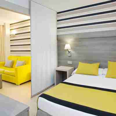 MS Aguamarina Suites Rooms