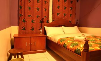 Amahoro Guest House - Single Room with Shower