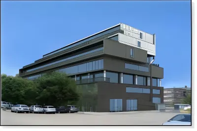 Hotel Lux Hotels in Модена