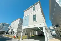 Some Beach Hotels in Gulf Shores