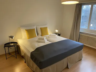 K190 - 2Bdr Apartment Close to Zurich Airport Hotels in Seebach