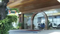 Hotel Portal del Sol Hoteles cerca de Shopping del Sol
