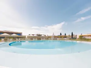 White Shell Beach Villas
