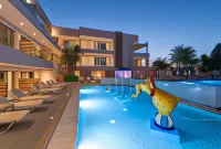 Cactus Beach Hotel - Uima-altaat