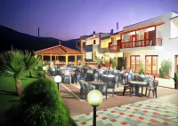 Paloma Garden Hotel Hotels in Minoa Pediada
