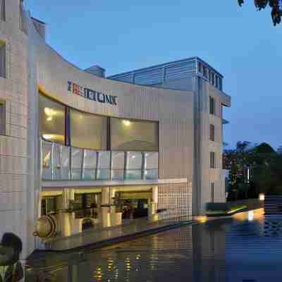 Fortune Sector 27 Noida - Member ITC's Hotel Group Hotel Exterior