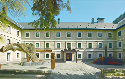 Hotel Santa Cristina Petit Spa Các khách sạn ở Sallent de Gallego