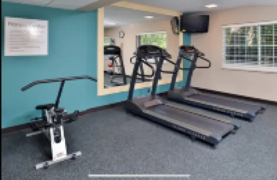 Red Roof PLUS+ & Suites Tampa Hotels in der Nähe von College of Pharmacy