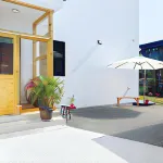 Tree House Café & Homestay