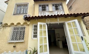 Casinha Tropical