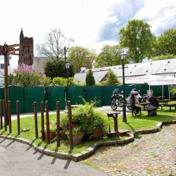 Buccleuch Arms Hotel Hotel Exterior