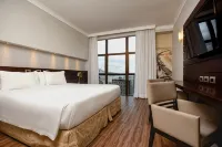 Bourbon Santos Convention Hotel