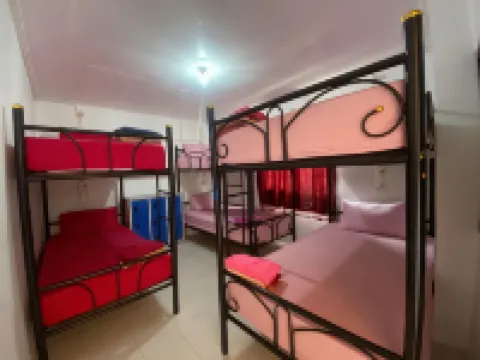 Seventeen Hostel
